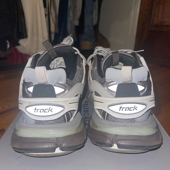 GREY BALENCIAGA TRACK SNEAKERS EU41/US8 - Picture 5 of 5